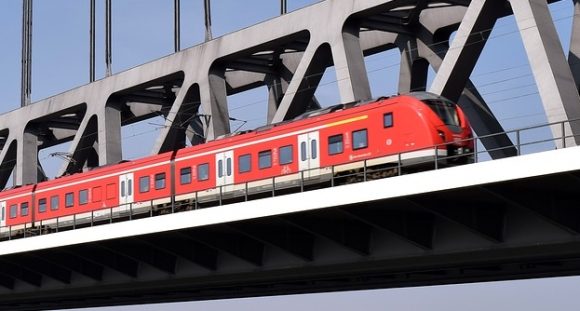Nachhaltige Verbesserung der Schienenanbindung Harburgs